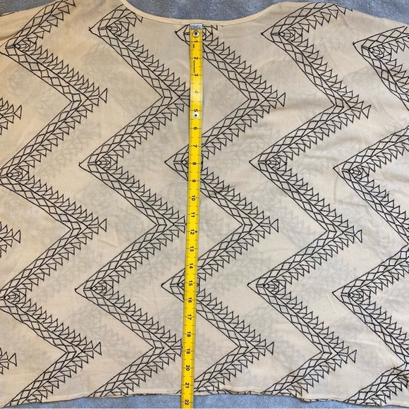 Lovestitch Bohemian Rayon Light Tan Top with Black‎ Zigzag Geometric Design S/M - Picture 11 of 11